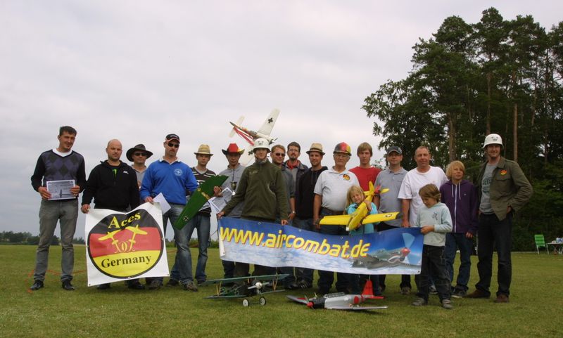 xgruppenbild.jpg
